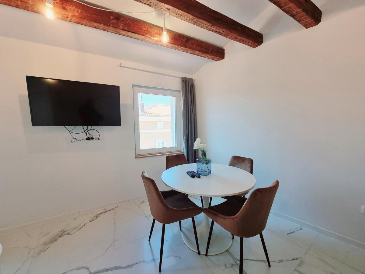 As Deluxe Apartments Пиран Экстерьер фото