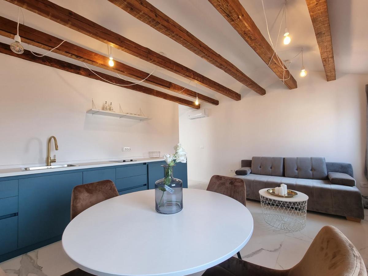 As Deluxe Apartments Пиран Экстерьер фото