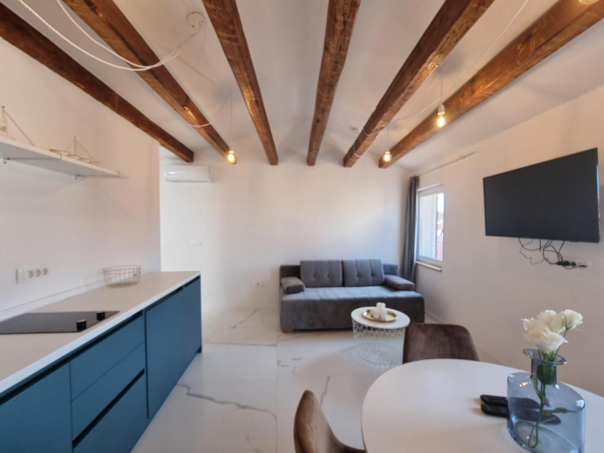 As Deluxe Apartments Пиран Экстерьер фото