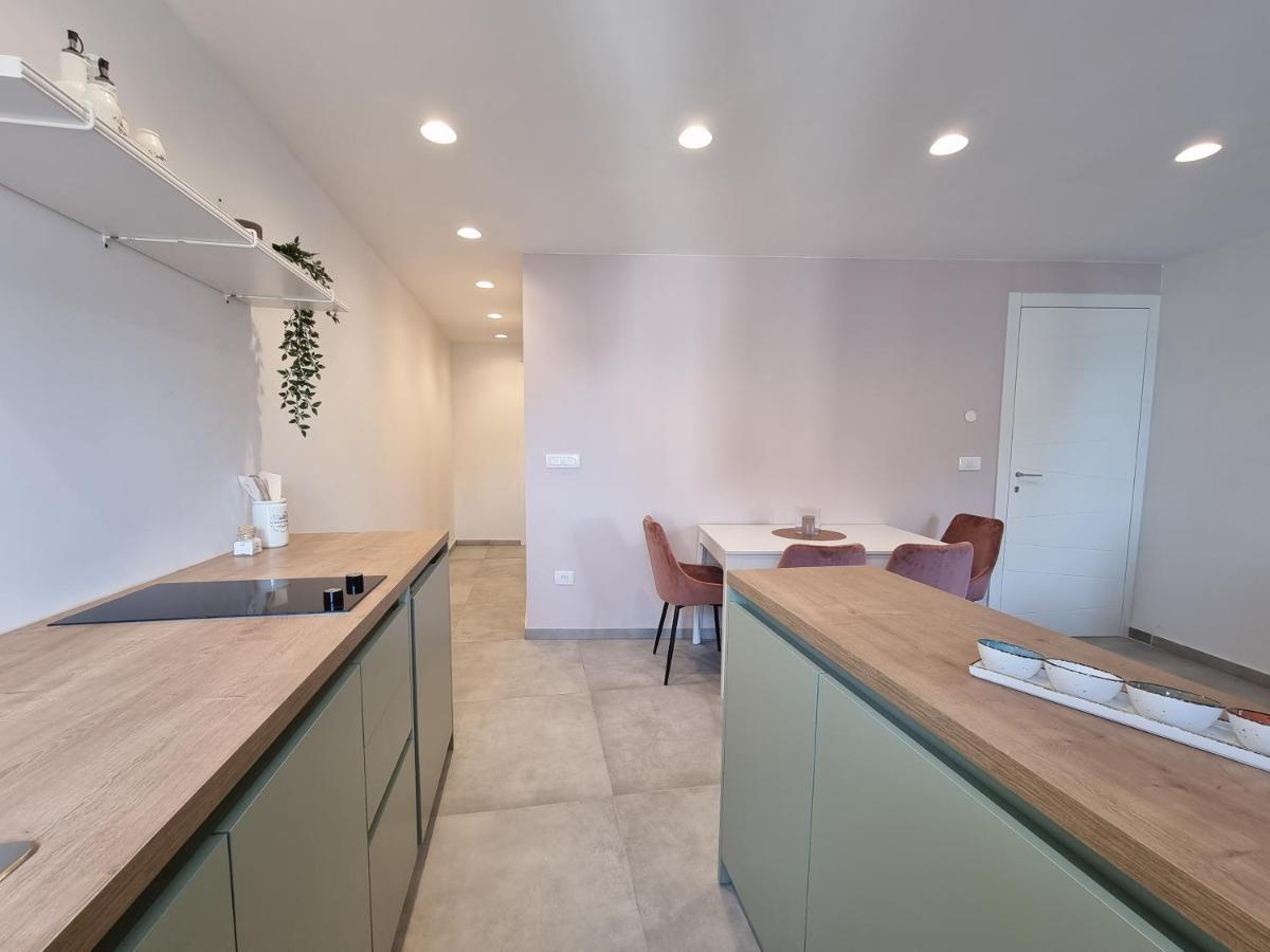 As Deluxe Apartments Пиран Экстерьер фото