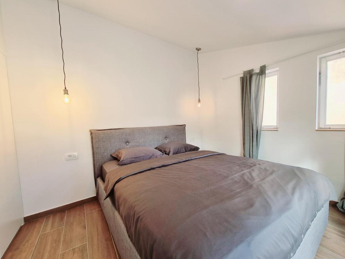As Deluxe Apartments Пиран Экстерьер фото